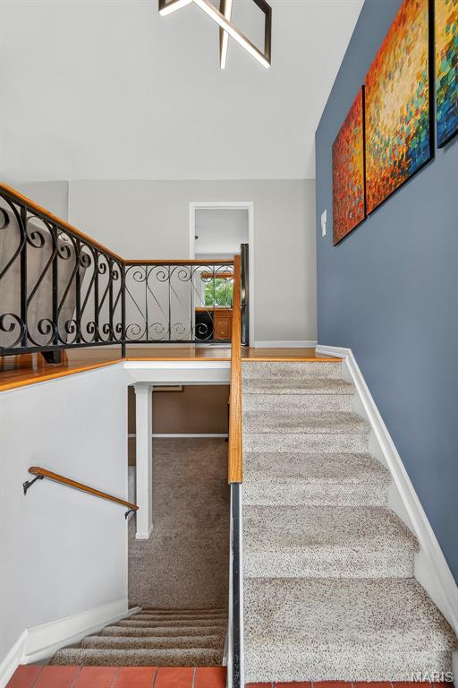802 Sherwick Terrace Property Photo 3