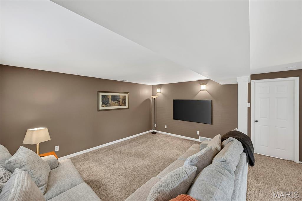 802 Sherwick Terrace Property Photo 38