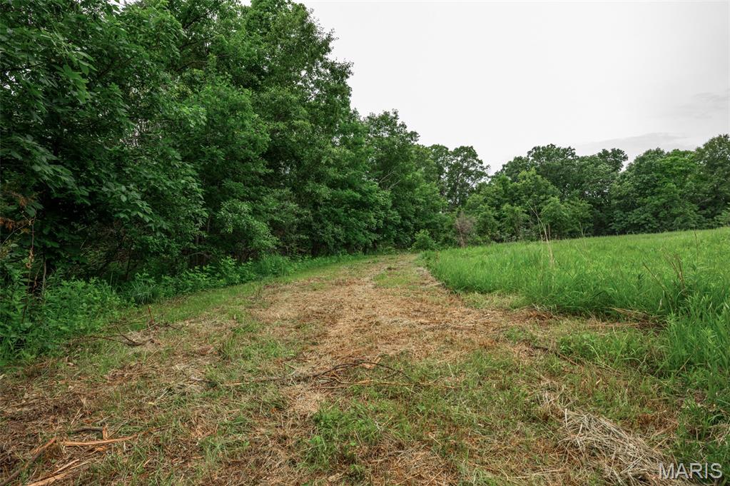 26 Halyon Estates Property Photo 10