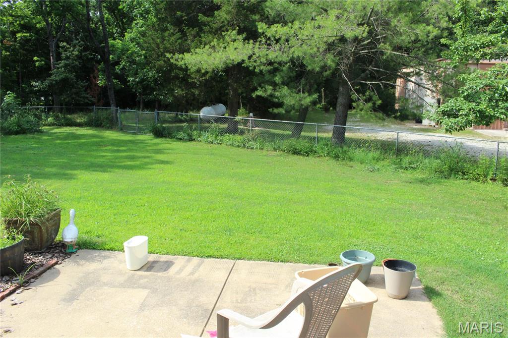3877 Highway D Property Photo 9