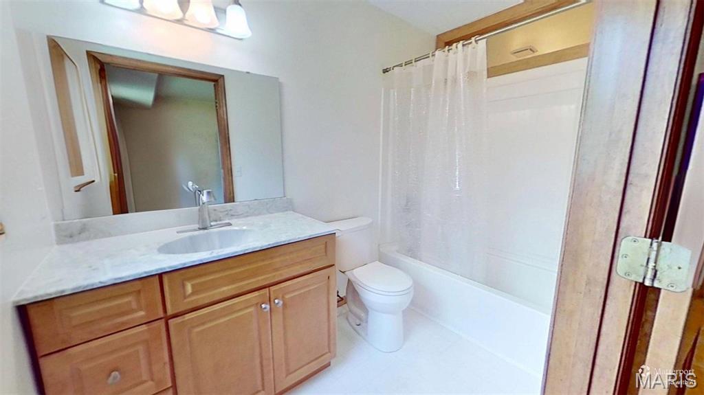 3877 Highway D Property Photo 19