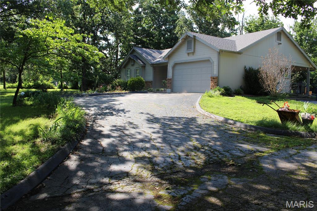 3877 Highway D Property Photo 37
