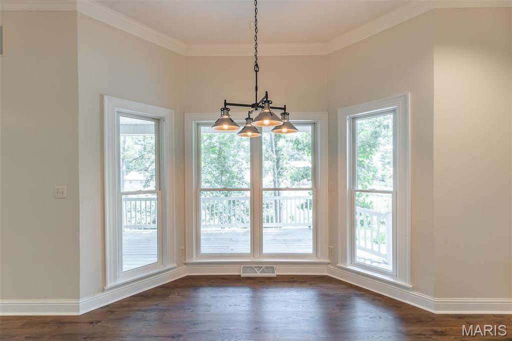 2548 Stone Ridge Drive Property Photo 16