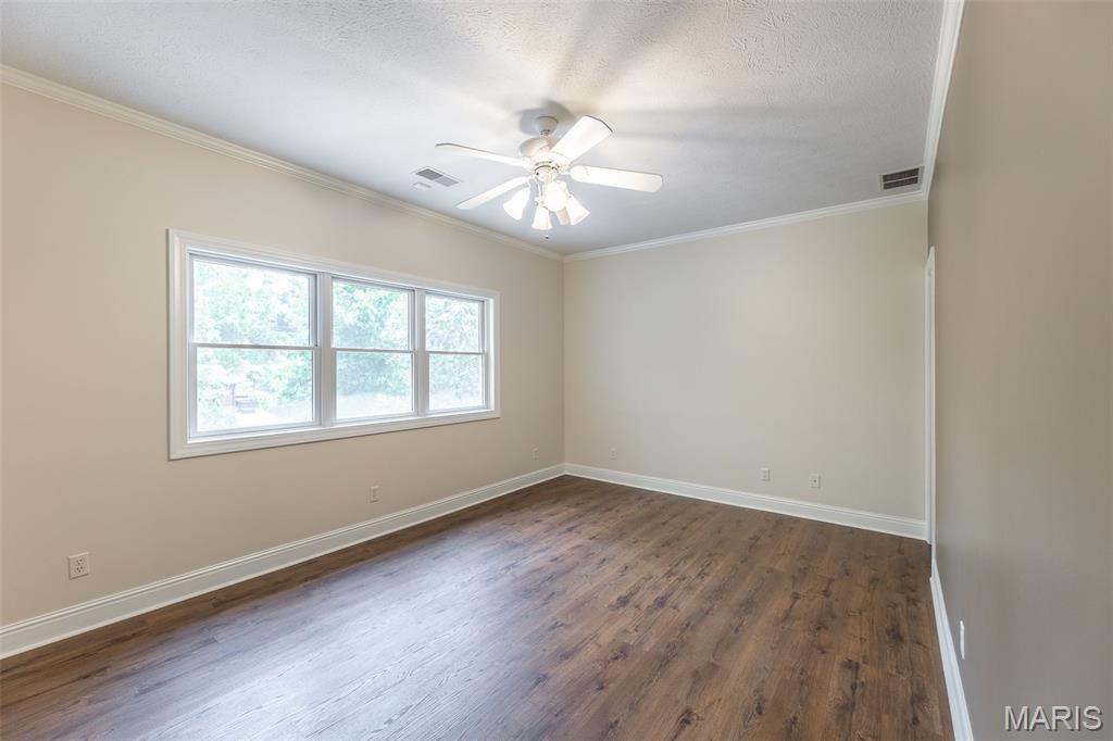 2548 Stone Ridge Drive Property Photo 30