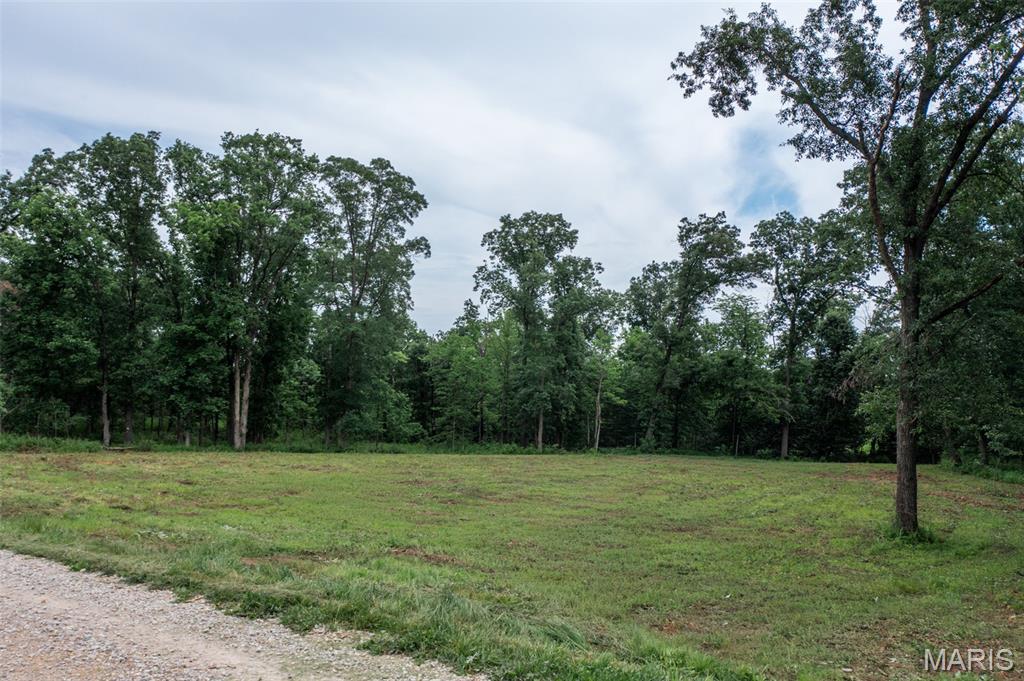 32 Halyon Estates Property Photo 3