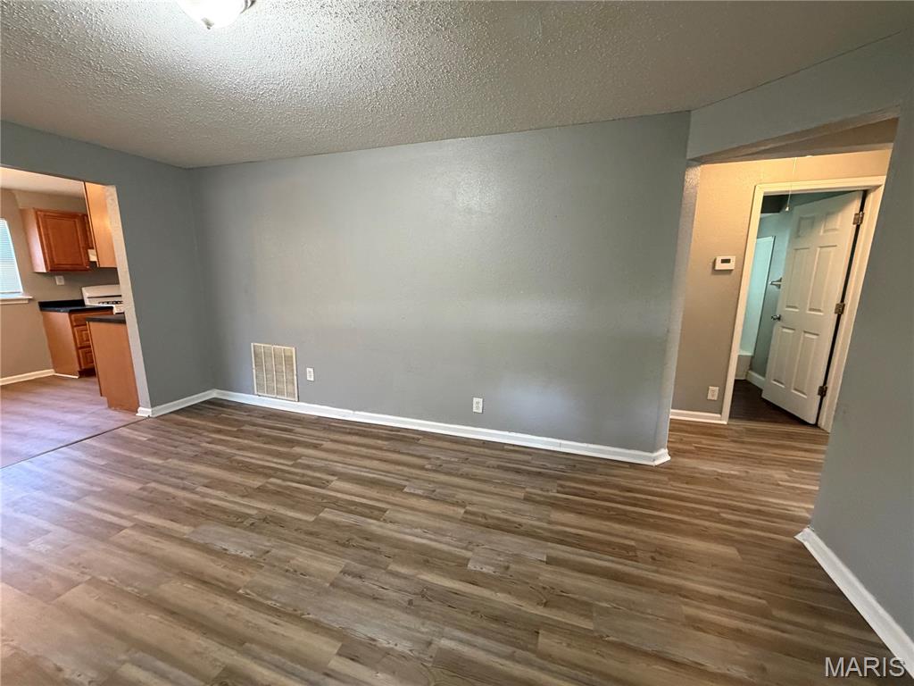 627 Ferguson Avenue Property Photo 4