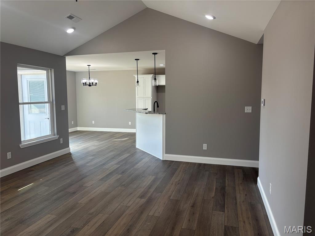 7 Ivy Lane Property Photo 16