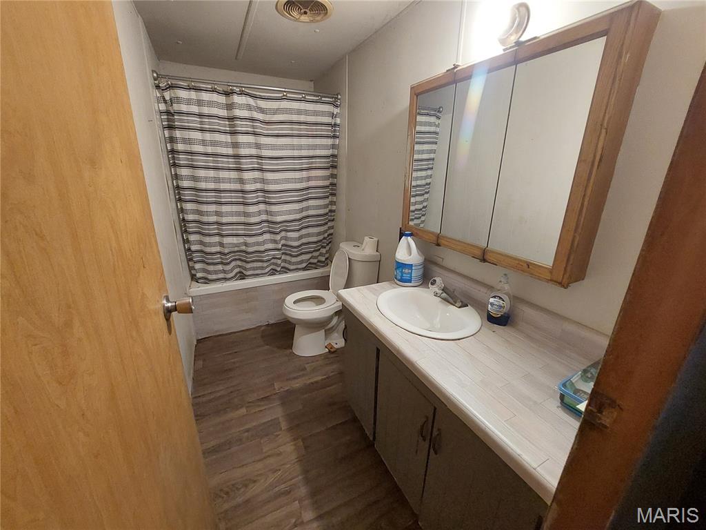 951 County Road 514 Property Photo 5
