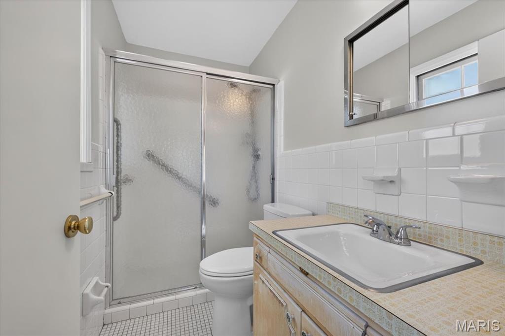 621 Windrush Drive Property Photo 26
