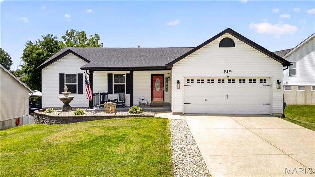 819 Glenhaven Drive