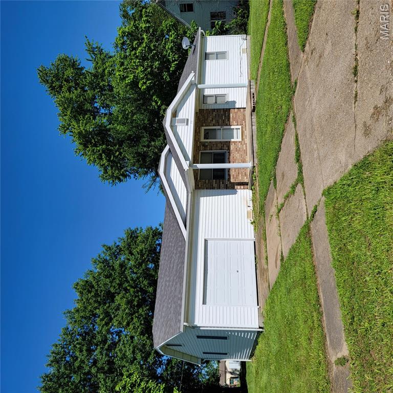 310 Linn Street Property Photo 1