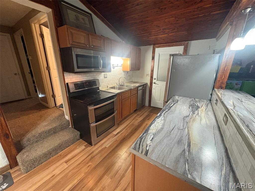 4736 Orchard Cors Property Photo 4