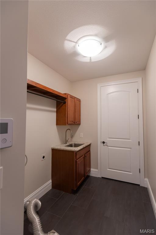 220 Woodcliffe Place Drive Property Photo 15