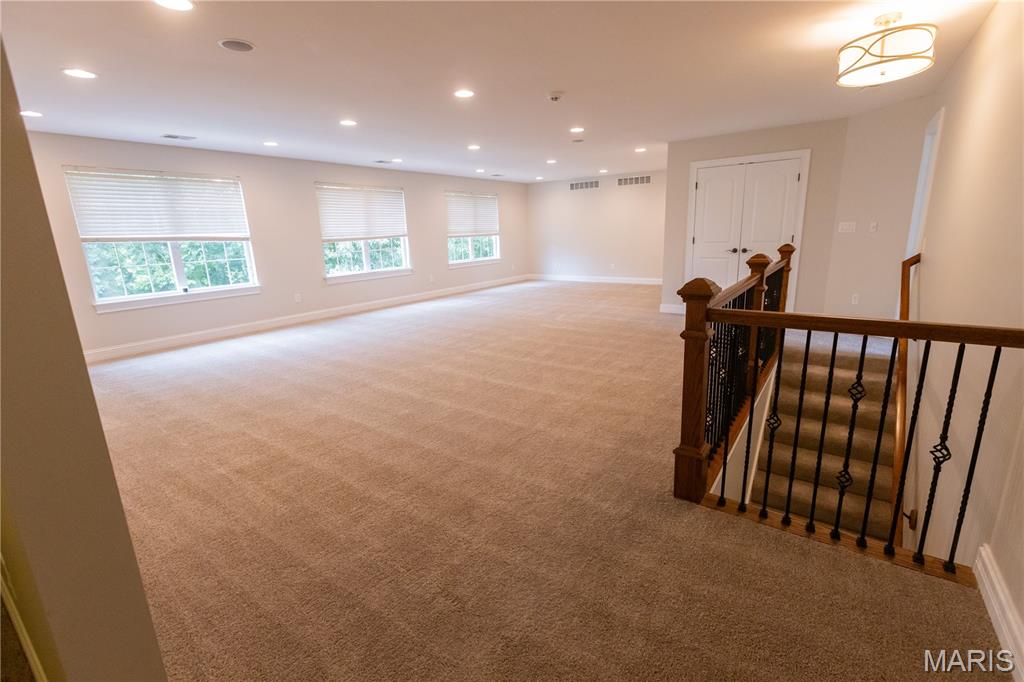 220 Woodcliffe Place Drive Property Photo 24