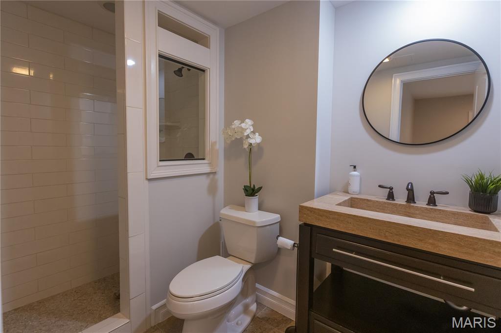 220 Woodcliffe Place Drive Property Photo 37