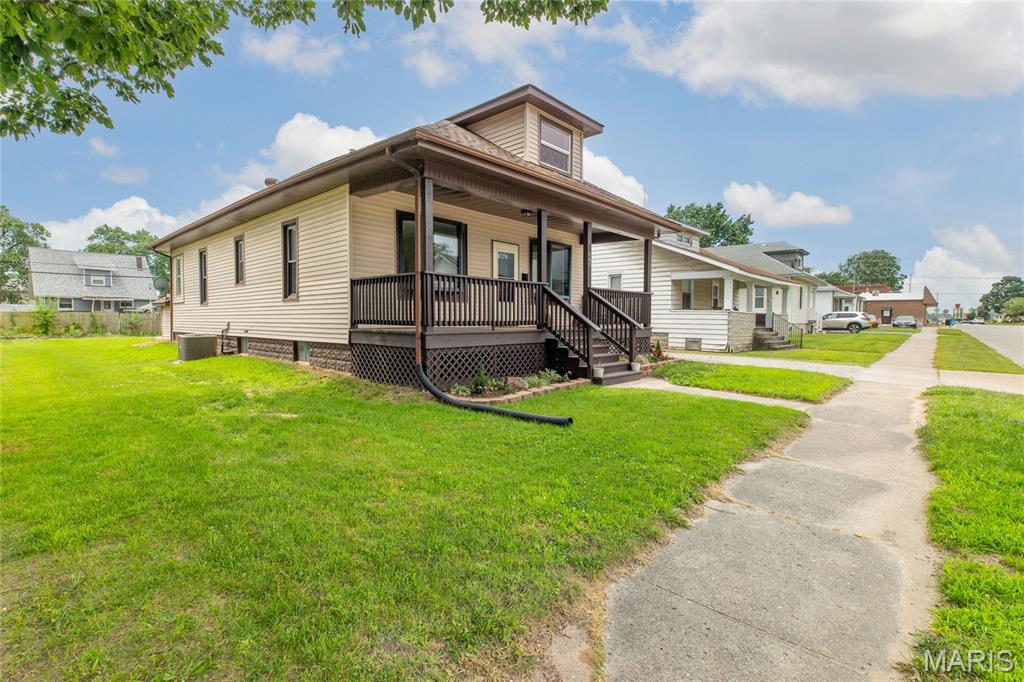 640 E Ferguson Avenue Property Photo 3