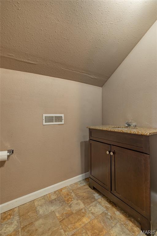640 E Ferguson Avenue Property Photo 38