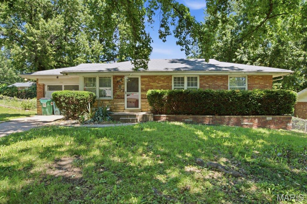 1207 Admiral Drive