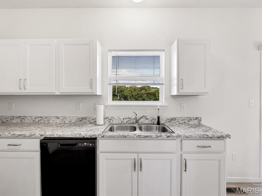 2775 Winding Valley Drive Property Photo 15