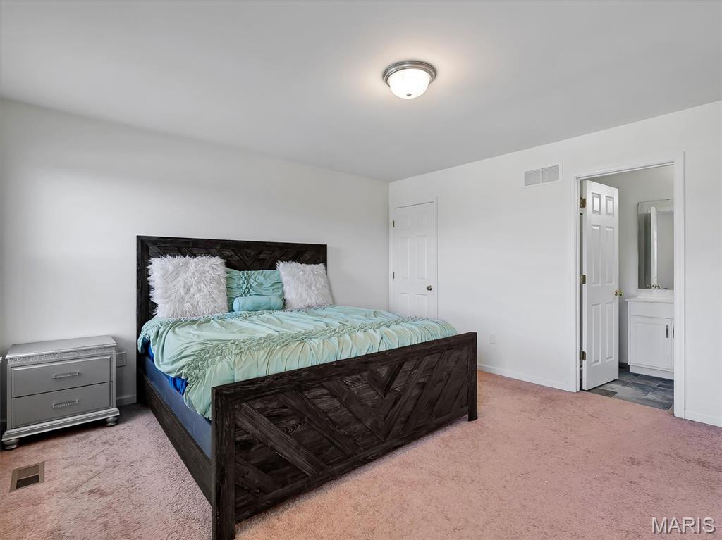2775 Winding Valley Drive Property Photo 23