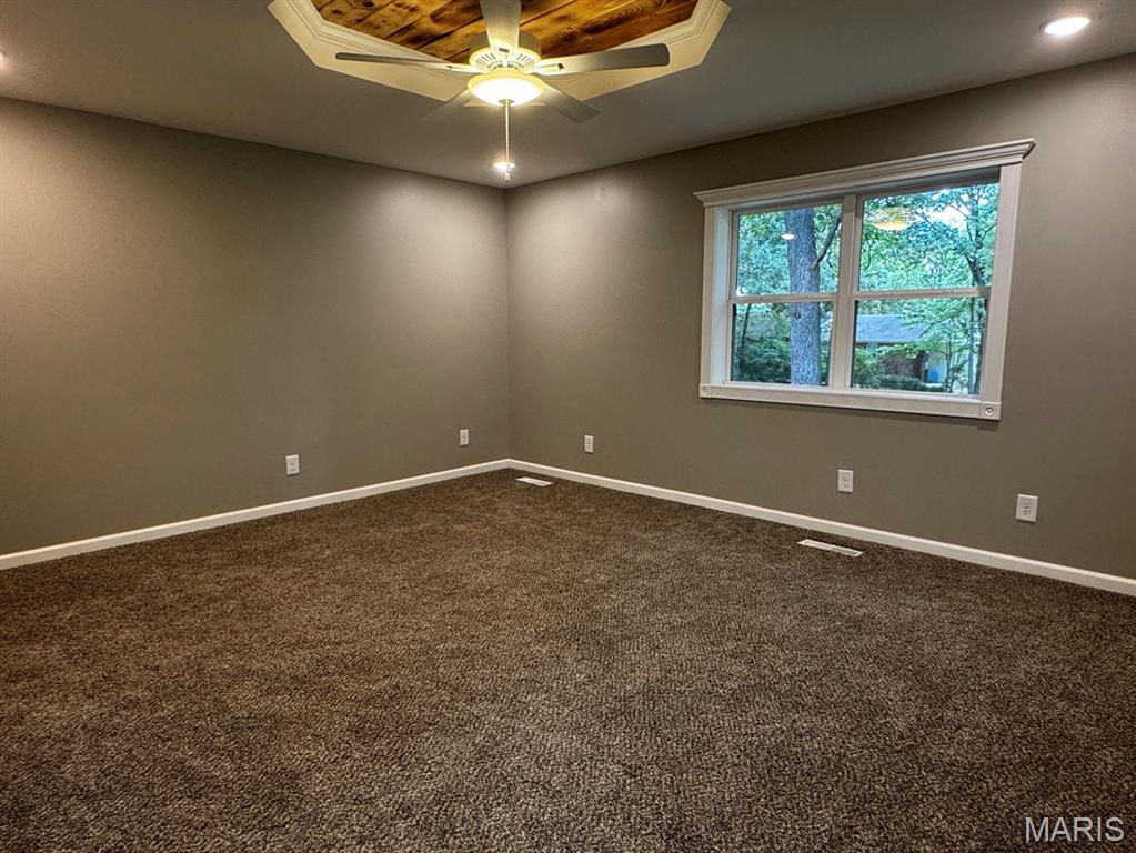2818 Windwood Drive Property Photo 8