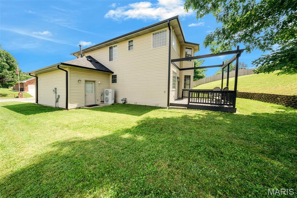 113 Jared Street Property Photo 37