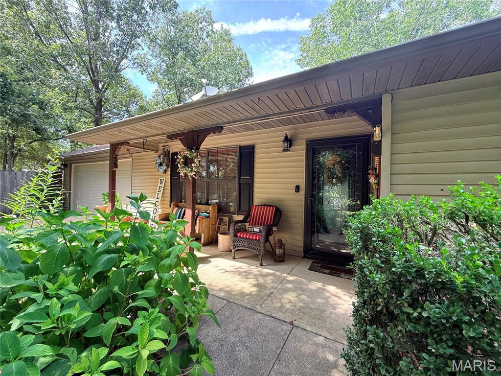 5515 Private Road 1200