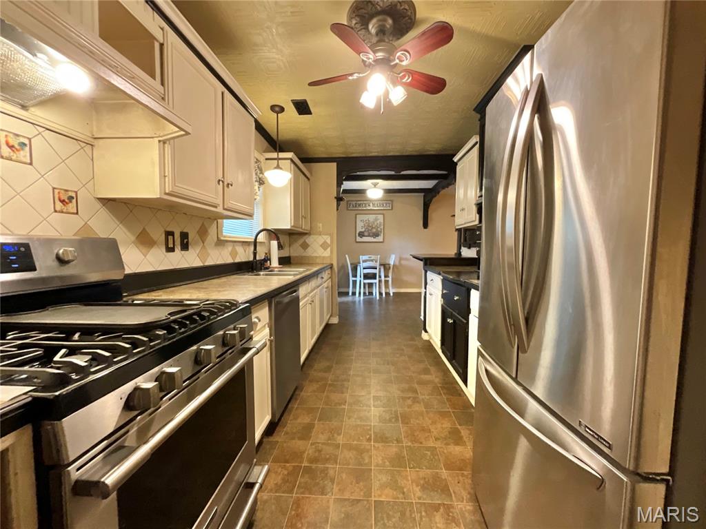 5515 Private Road 1200 Property Photo 17