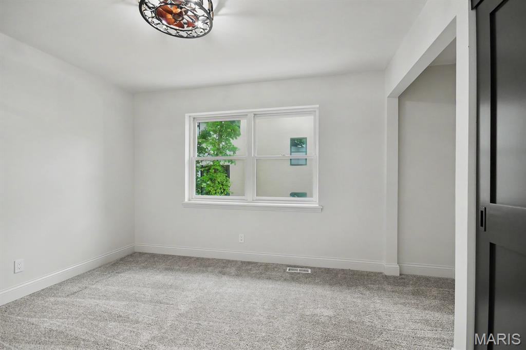 406 Meyer Avenue Property Photo 19