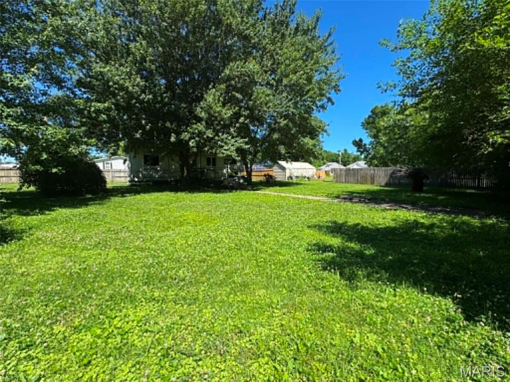3024 Moberly Property Photo 1