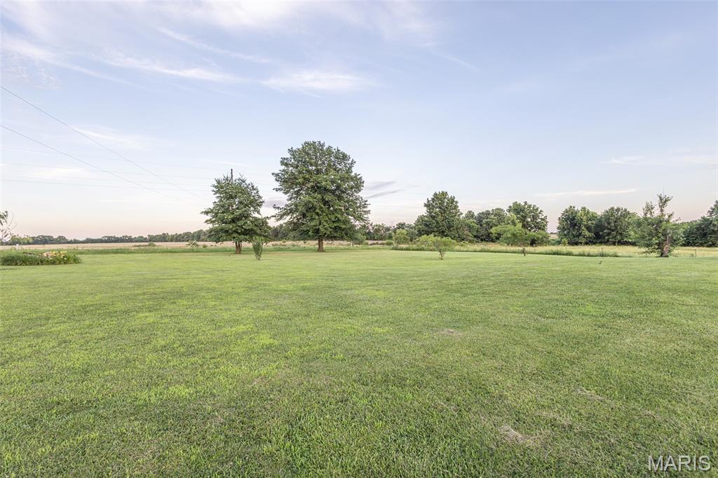 16759 Route E Property Photo 22