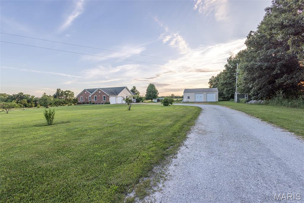 16759 Route E Property Photo 30
