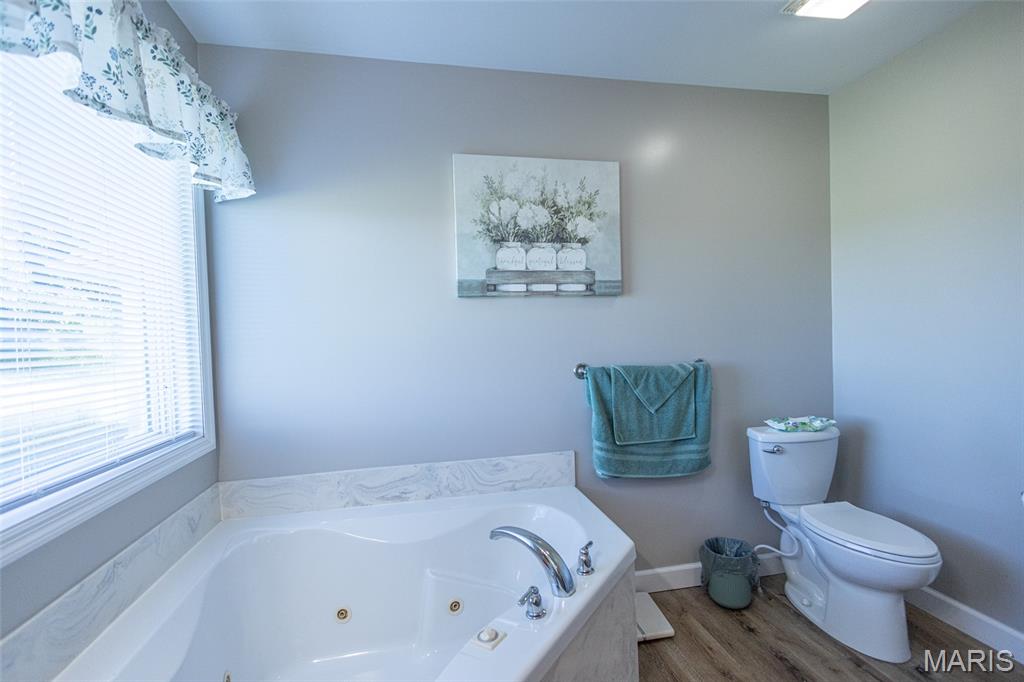 16759 Route E Property Photo 41