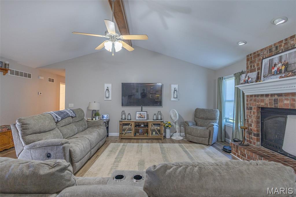 16759 Route E Property Photo 54