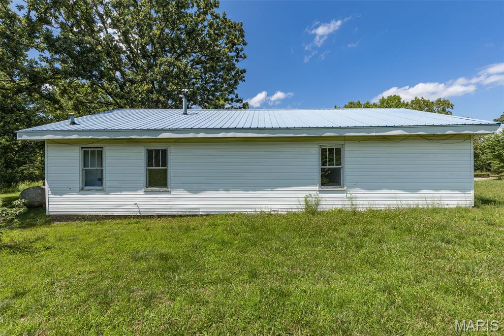 1901 & 1911 Howell Road Property Photo 14