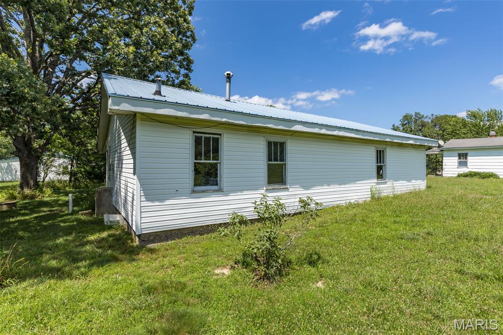 1901 & 1911 Howell Road Property Photo 15