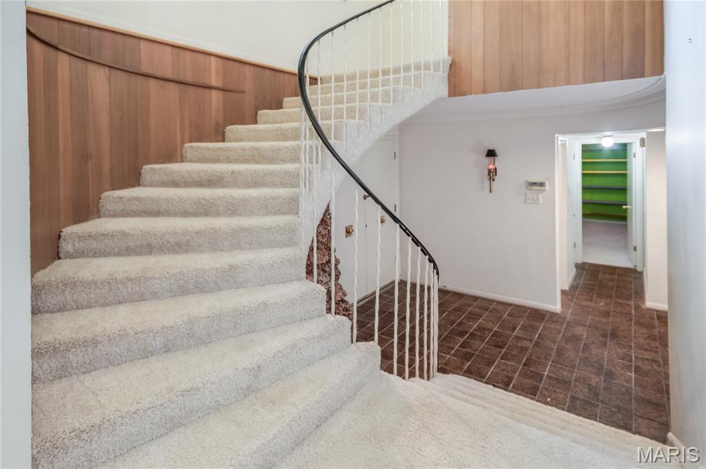 103 Frontenac Forest Property Photo 5