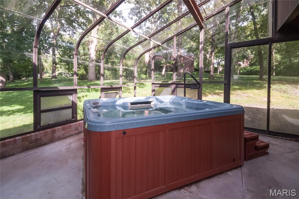 103 Frontenac Forest Property Photo 28