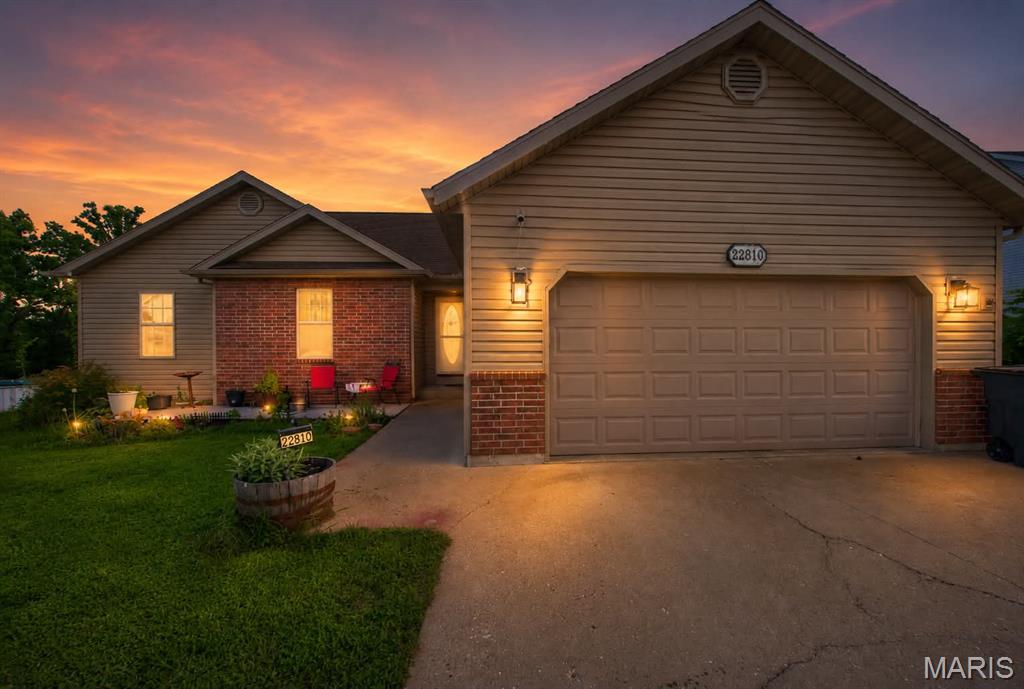 22810 Return Lane Property Photo 44