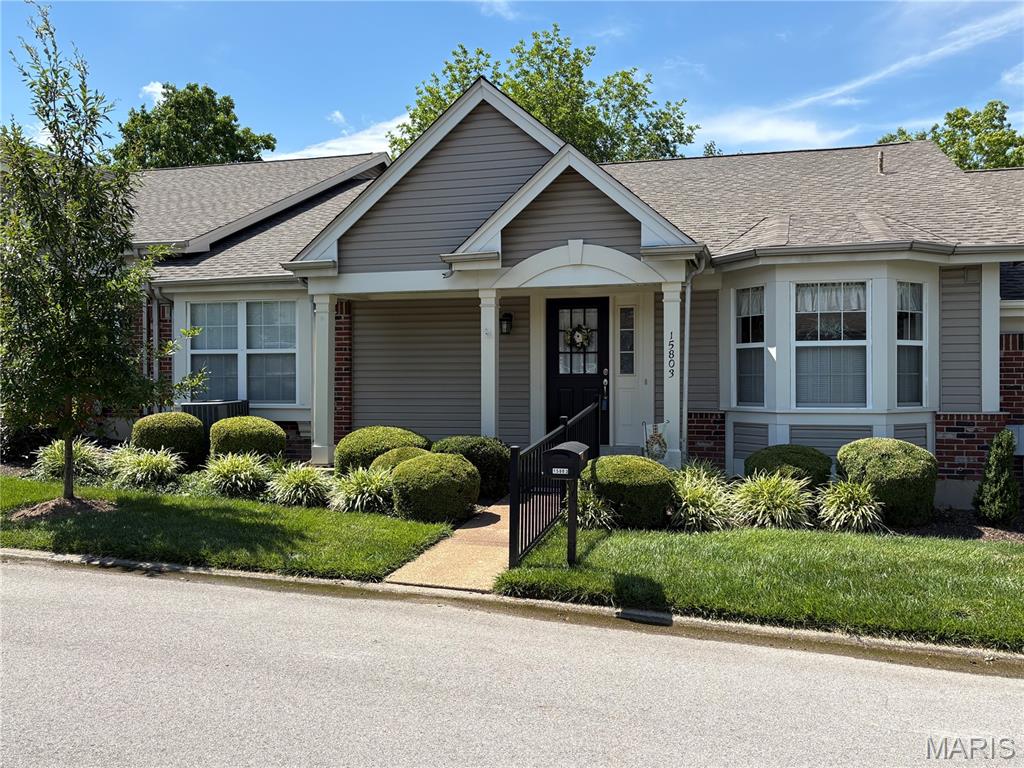 15803 Harris Ridge Court Property Photo 3
