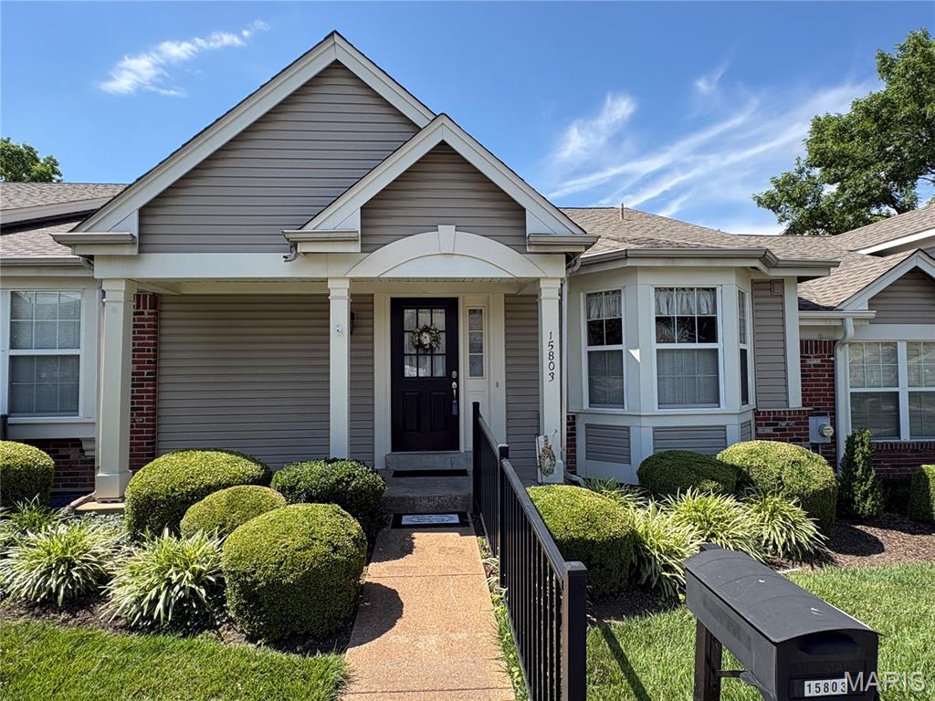 15803 Harris Ridge Court Property Photo 4