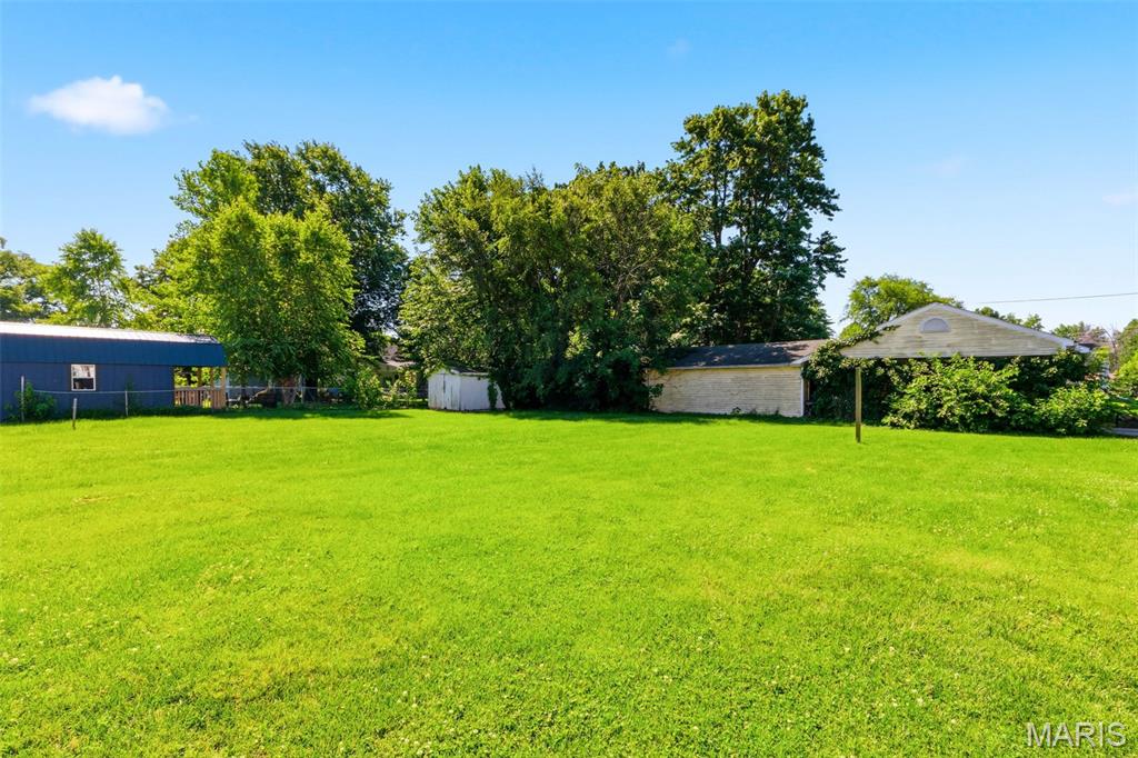 306 E Main Street Property Photo 40