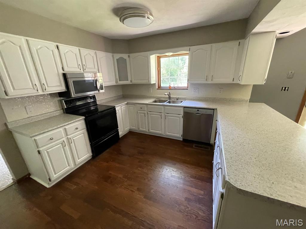 4441 Old Caseyville Road Property Photo 6