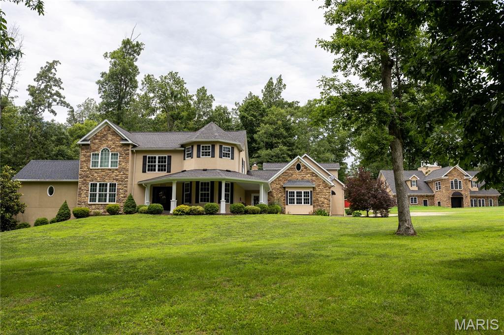 6889 Highway F Property Photo 1