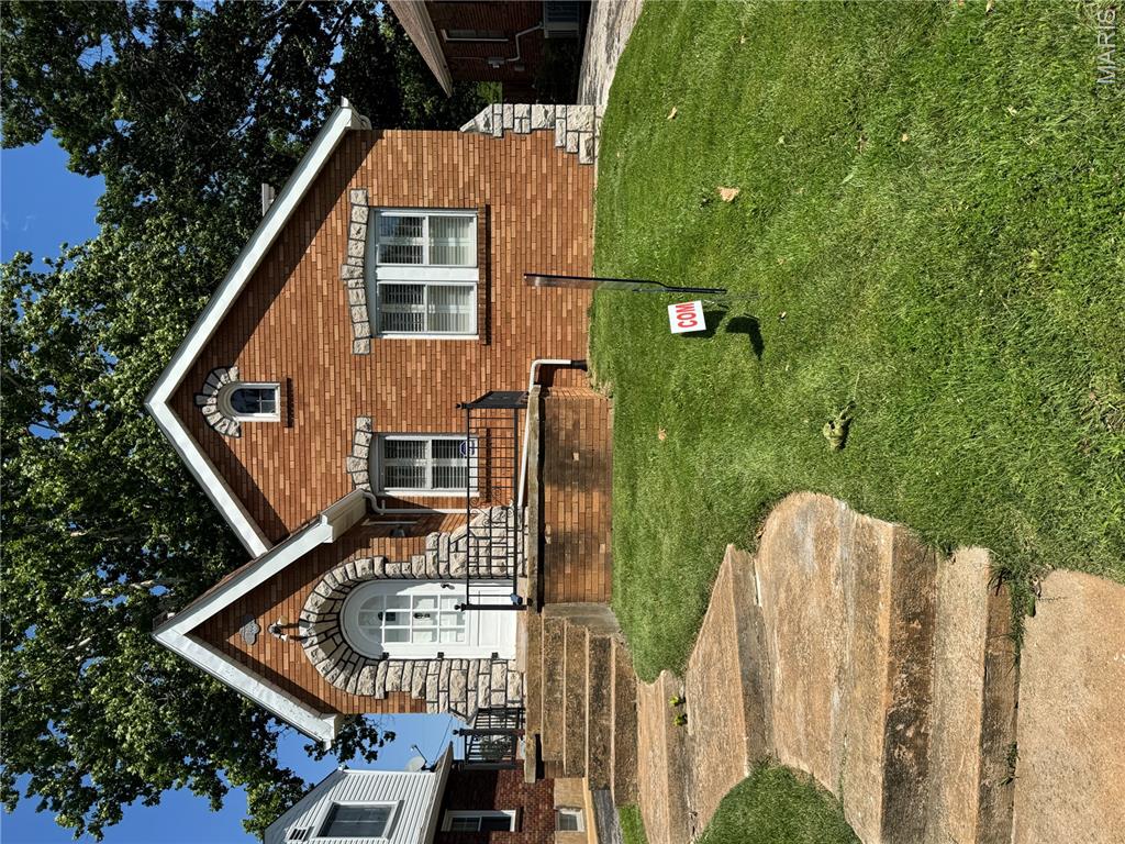 2404 Hartland Avenue Property Photo 1