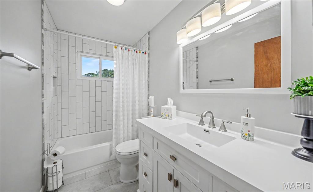22900 State Route P Property Photo 11