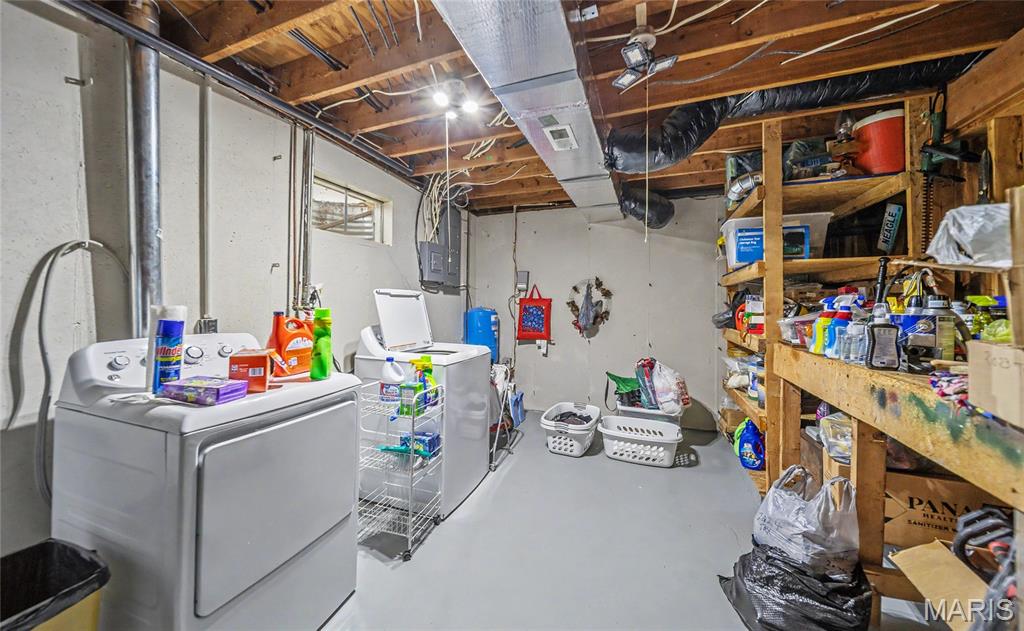 22900 State Route P Property Photo 24