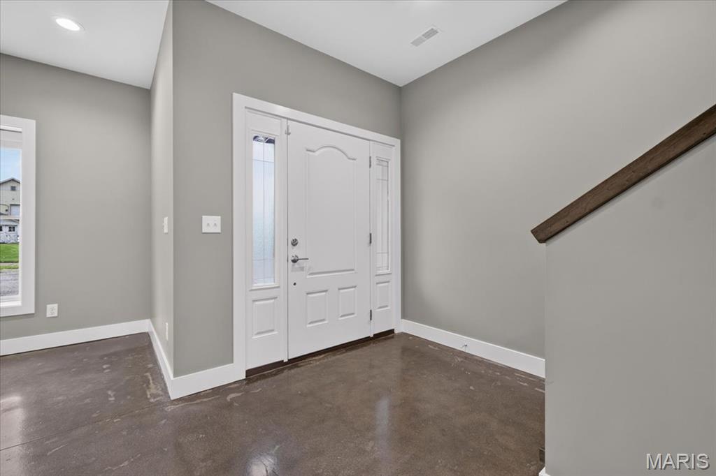 107 E Main Street Property Photo 5