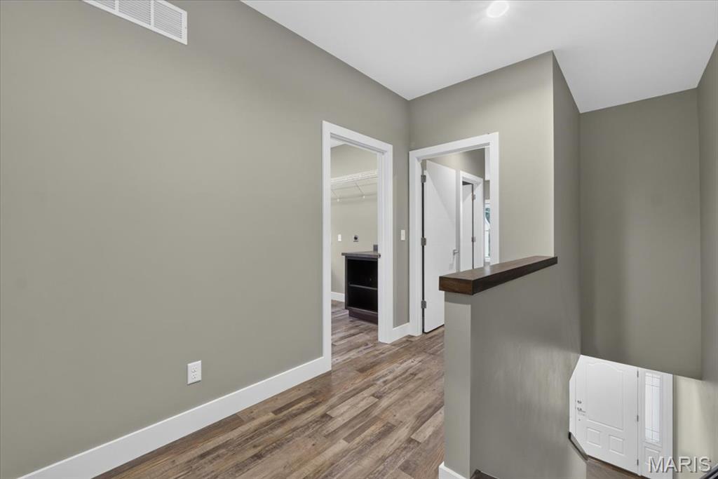 107 E Main Street Property Photo 24