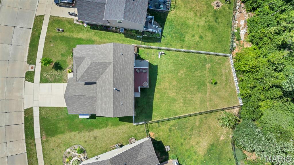 425 Dusty Brook Drive Property Photo 3